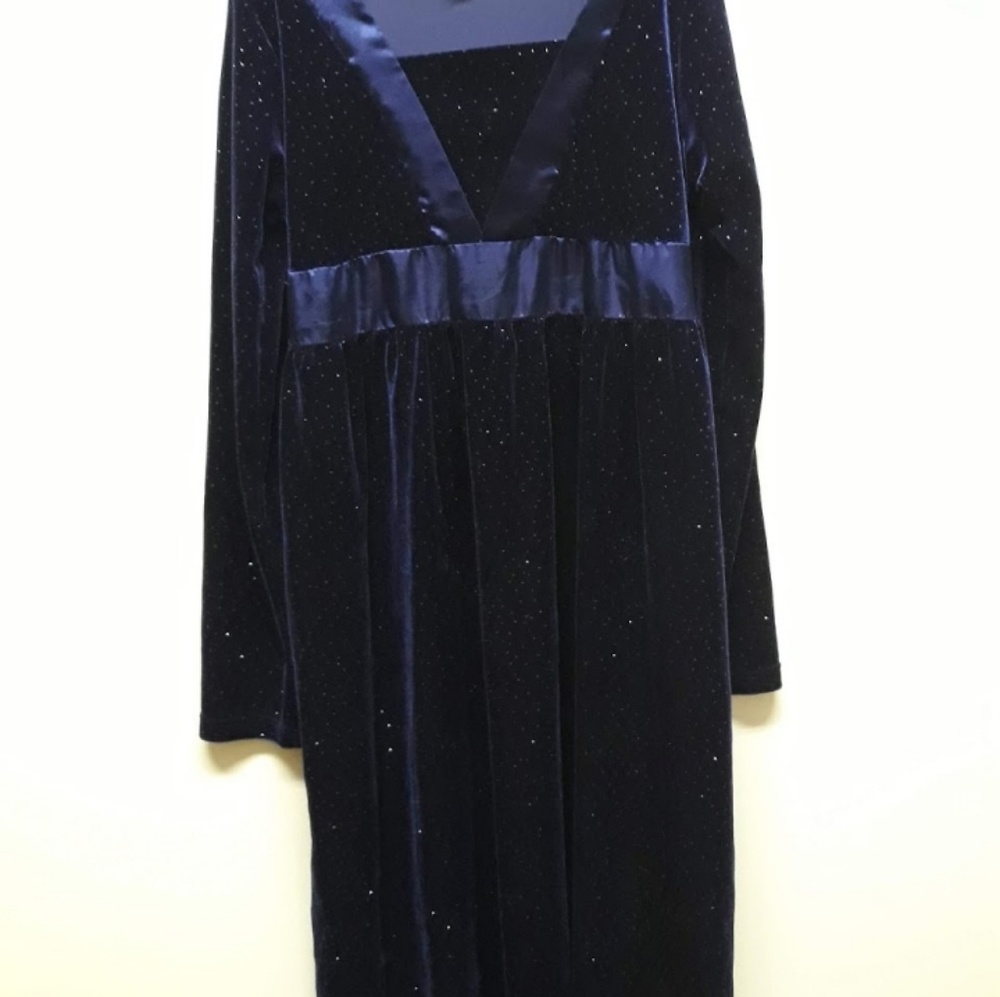 Navy blue dress with sparkles
